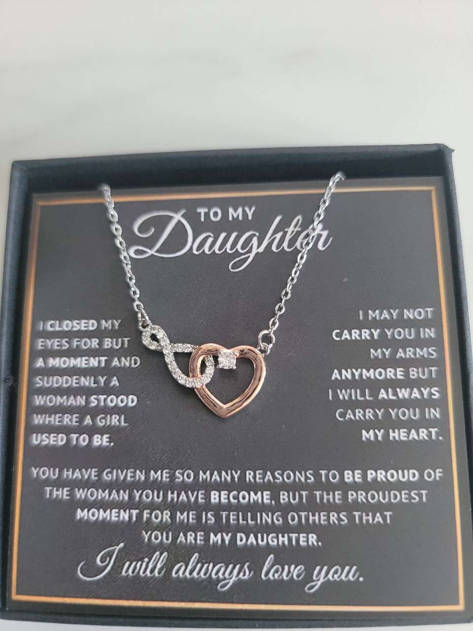1pc to My Daughter Two-Tone Electroplated Heart Copper Synthetic Cubic Zirconiaia-Inlaid Heart Necklace - with Text Gift Card and Gift Box Packaging photo review