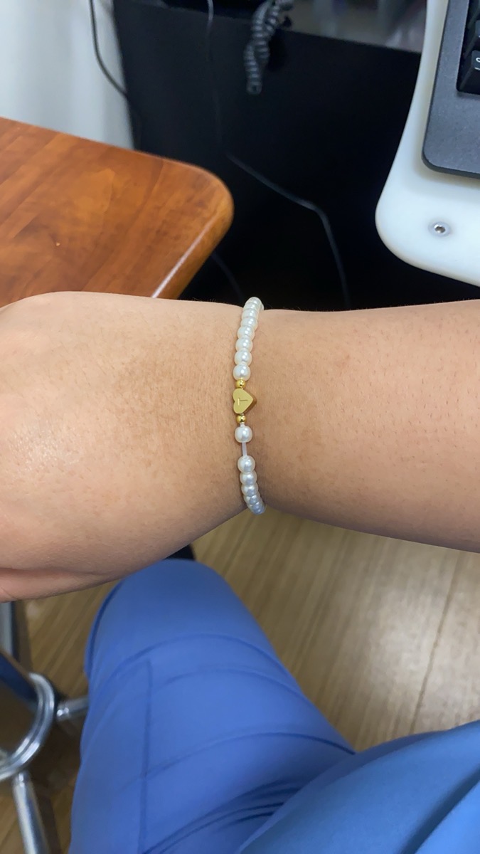Hot Classic A-Z Heart Lnitial Letter Bracelet Women Temperament Lmitation Imitation Pearl Bead Bracelet for Women Jewelry Gift photo review