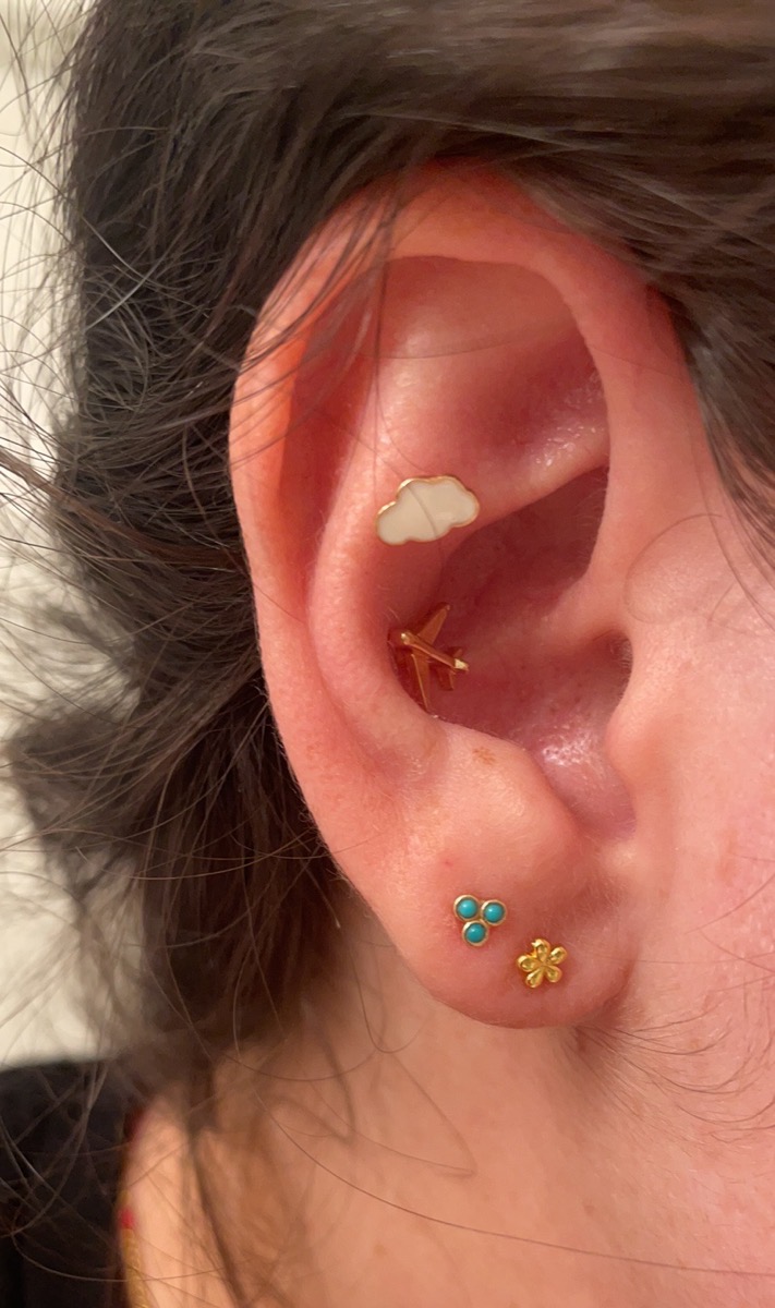 Pierced Ear Studs Exquisite Mini Small Flower Stud Earrings photo review