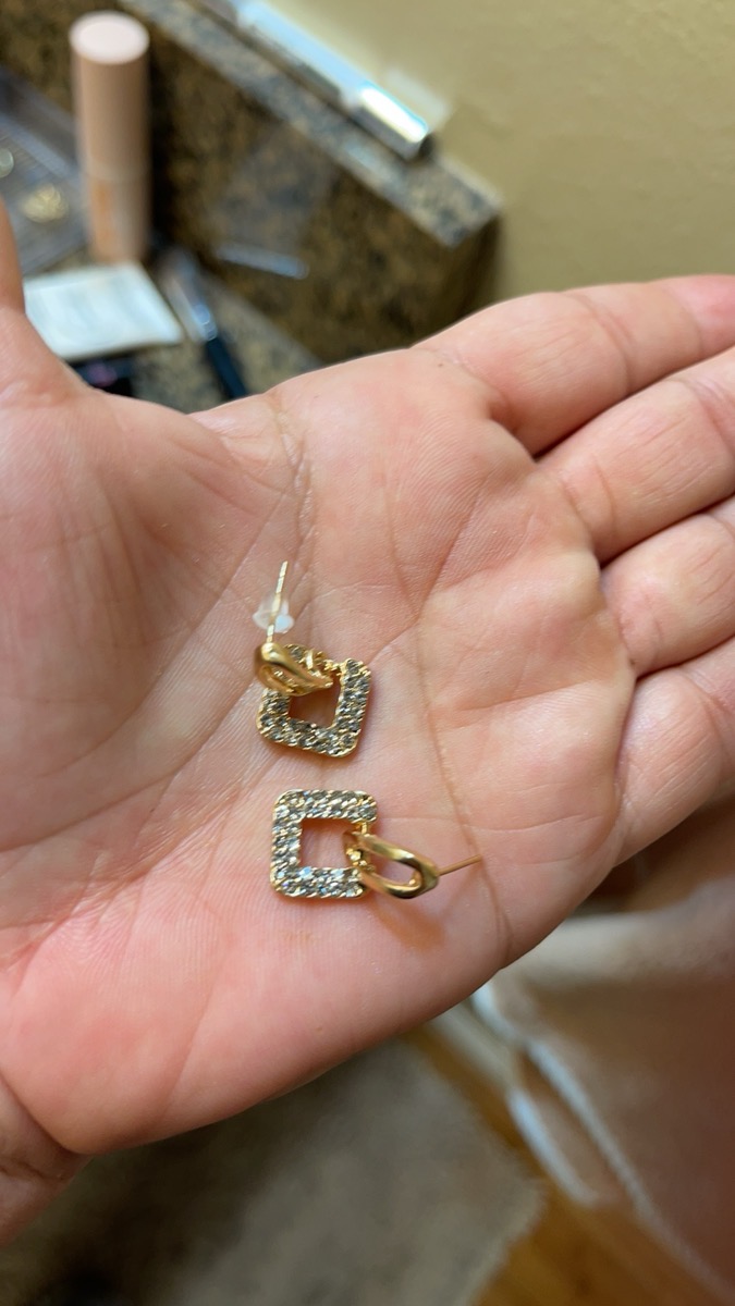 Fashionable New Individual Temperament All-Match Square Geometric Stud Earrings photo review