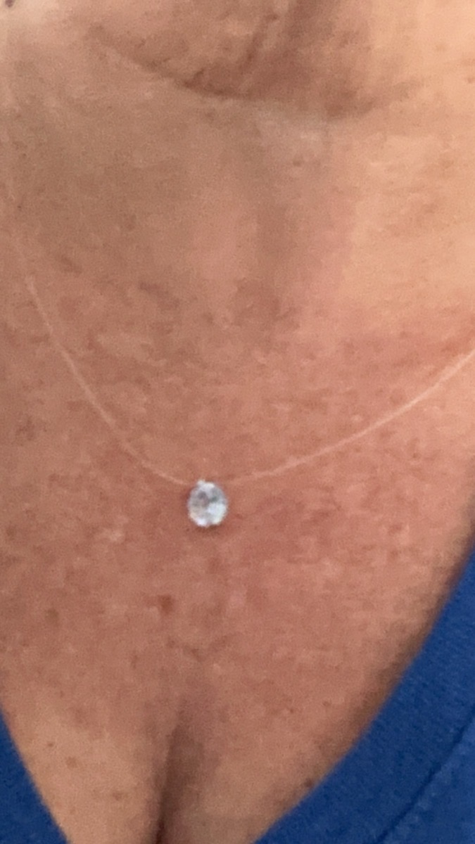 Women's Minimalist Synthetic Zirconia Pendant Necklace - Transparent Invisible Fishing Line Chain, Delicate Everyday Jewelry Gift for Her, Year-Round Versatile Style, Charm Necklace, Versatile Accessory, Elegant Accessory photo review