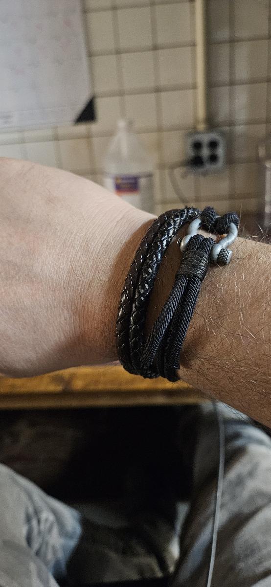 1pc/2pcs Men'S Trendy Retro Braided Detail Bracelets, Gift for Family And Friends, Holiday Birthday Gift for Boyfriends photo review