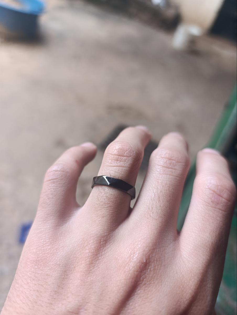 1pc Punk Geometry Rhomb Stainless Steel Ring for Men's Simple Hip Hop Fashion Trend Stainless Steel Ring for Men's and Women's Rings Jewelry Gift photo review