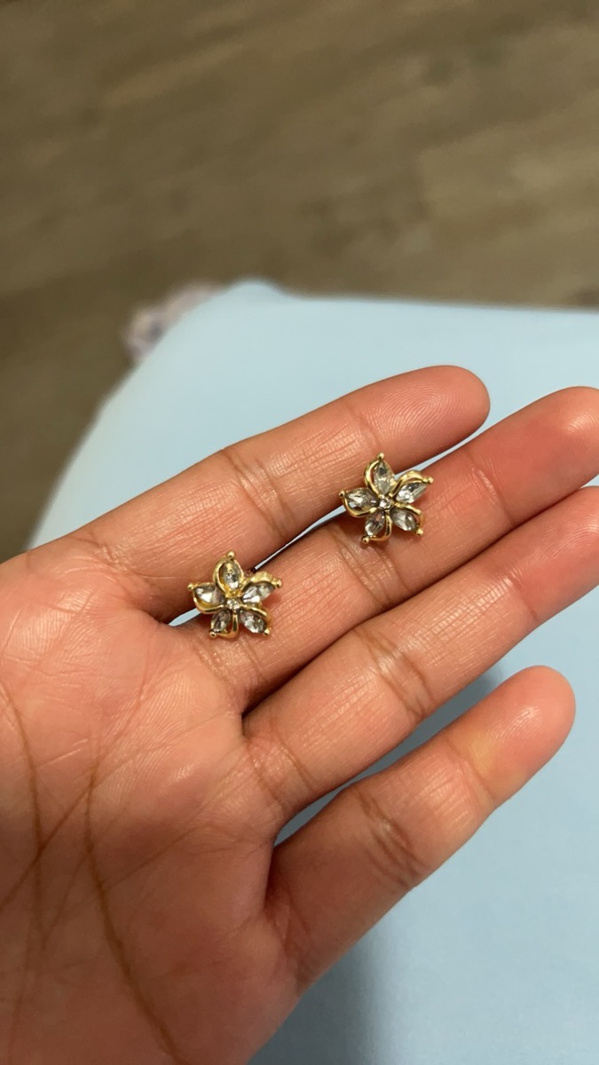 Cubic Flower Stud Earrings Sister Gift Women's Gift Jewelry Pendant photo review