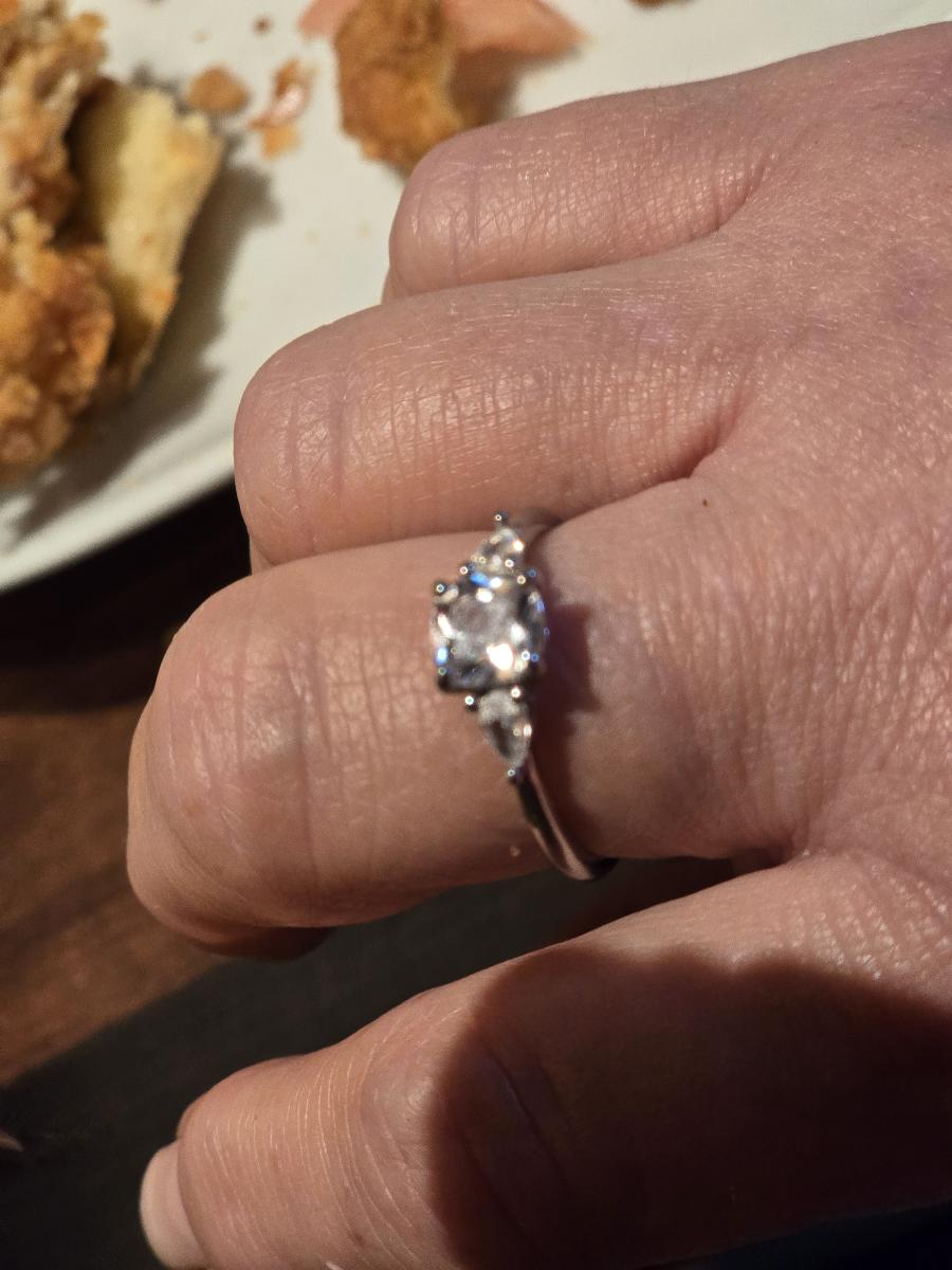 Synthetic Zirconia Engagement Ring 4-prong Setting With Elegant And Stylish Featuring A Lady's Perfect For Engagement Parties, Jewelry For Valentine's Day, And As A High-end Gift To Express Love Available In Multiple Colors photo review