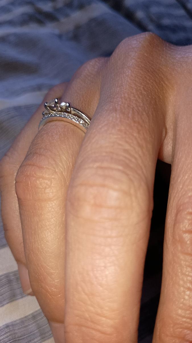 925 Silver Ring An Elegant And Fashionable Made of Designed for Women And Adorned with Synthetic Zirconia Ideal for Occasions Such As Parties Dates Birthdays Christmas Gifts Year-Round Events Weddings And Banquets photo review