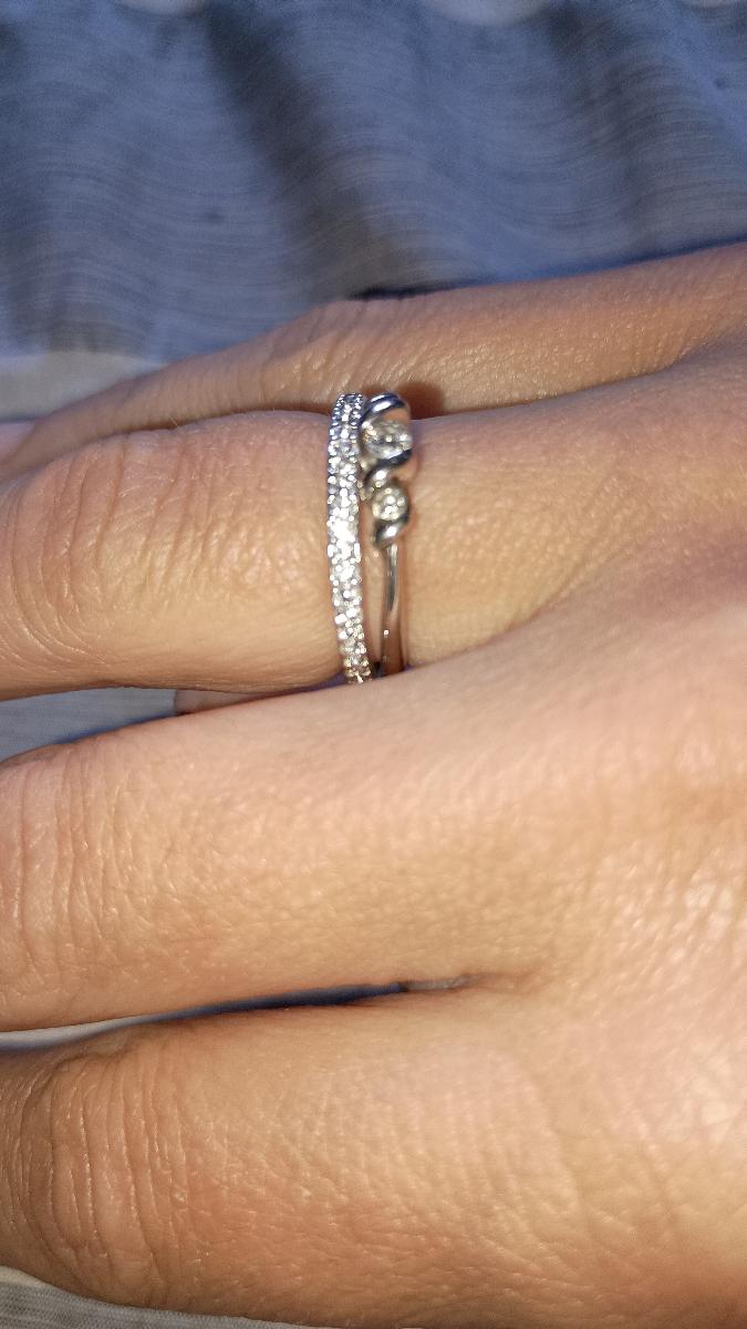 925 Silver Ring An Elegant And Fashionable Made of Designed for Women And Adorned with Synthetic Zirconia Ideal for Occasions Such As Parties Dates Birthdays Christmas Gifts Year-Round Events Weddings And Banquets photo review