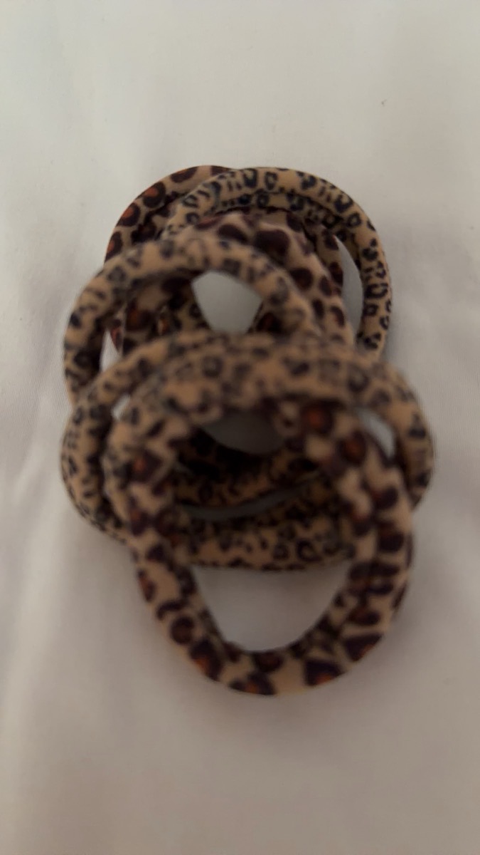 10 Women's Fashion High Elasticity Leopard Print Hair Ties Ponytail Bun Rubber Bands Fashion Versatile Daily Basic Hair Ties photo review