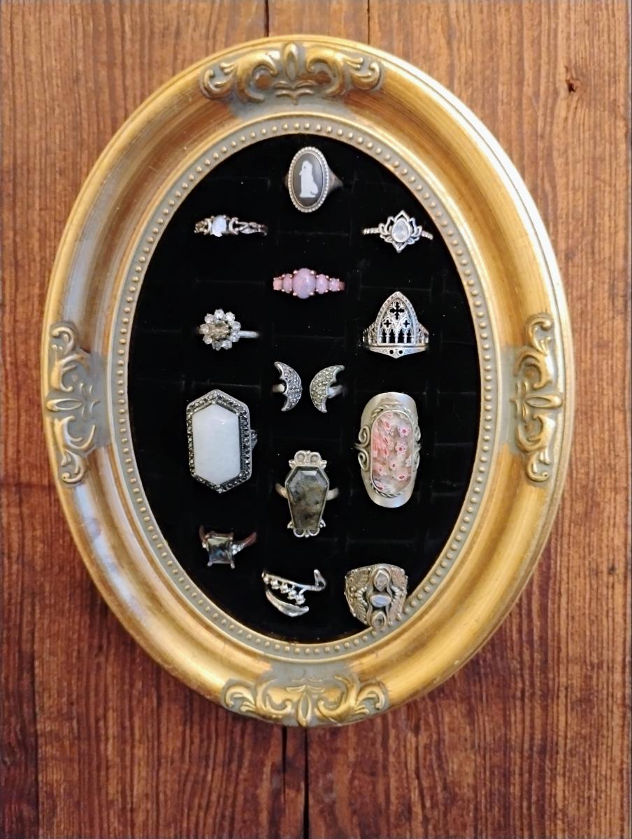 1pc/3pcs/5pcs 100-Slot Ring Earring Sponge Insert Board, Ring Stud Jewelry Display Board, Suitable for Retail Stores and Boutique Display and Storage photo review