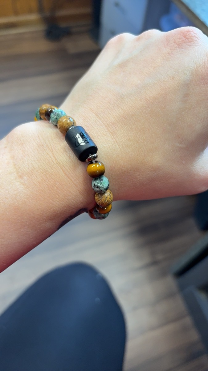 1pc Natural Stone Beaded Bracelet, 12 Constellations Bracelet, Twelve Constellations Tiger Eye Stone Picture Stone Bracelet, Birthday Gift Valentines Day Gift Bracelet photo review