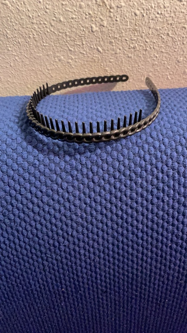 New High-End Non-Slip Headband for Washing Face, Designed for Women, Featuring a Textured Grip to Hold Back Loose Hair. photo review