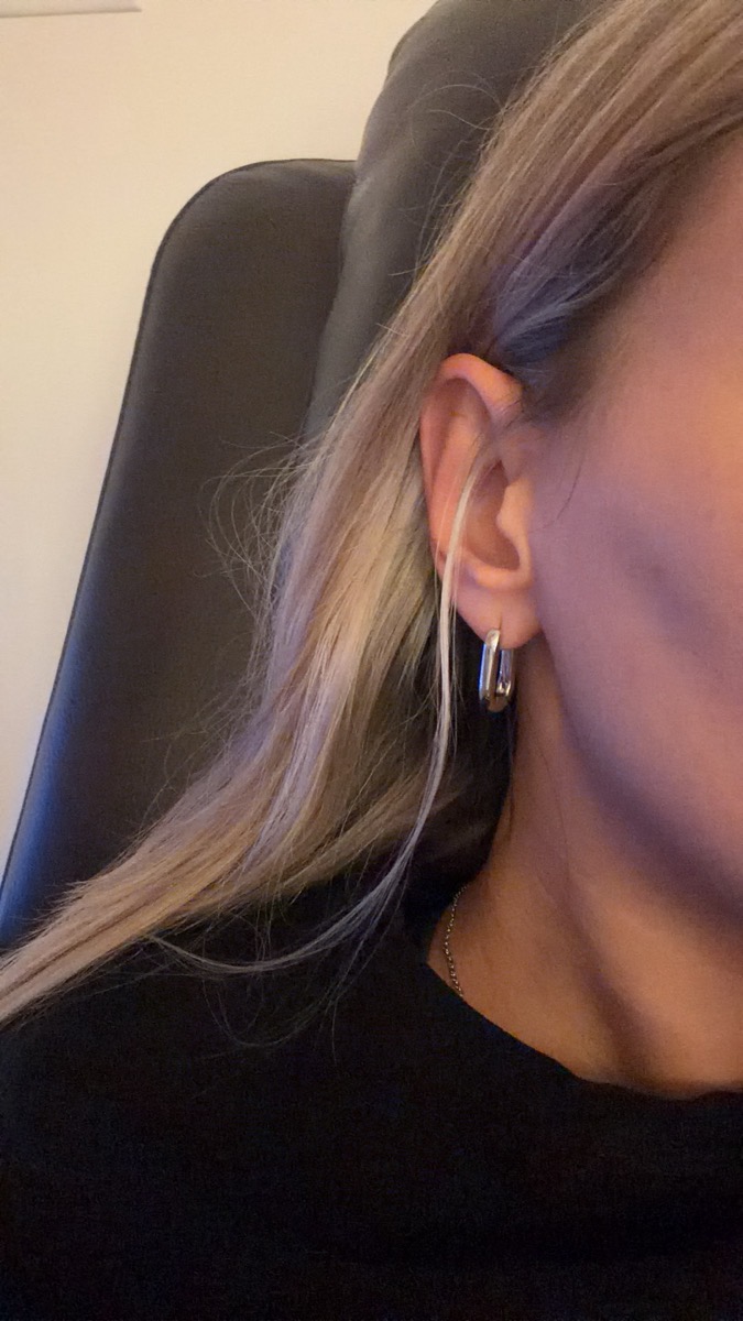 Three-dimensional Geometric Inspired Design Hoop Earrings A Pair of Featuring an Elegant and Minimalist Style Suitable for Women's Daily Wear and Gifting Occasions photo review