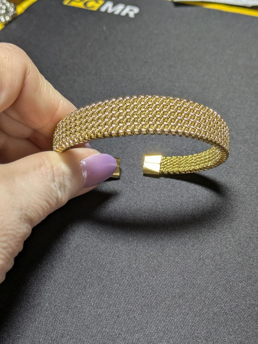 18K Golden Plated 304 Stainless Steel Metal Fashion New Woven Bracelet Bracelet Versatile Accessory for Daily and Party Occasions photo review