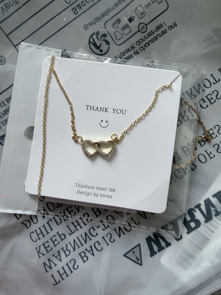 Interlocking Hearts Titanium Steel Necklace for Women Durable Elegant Collarbone Chain Love Theme Jewelry 2025 photo review