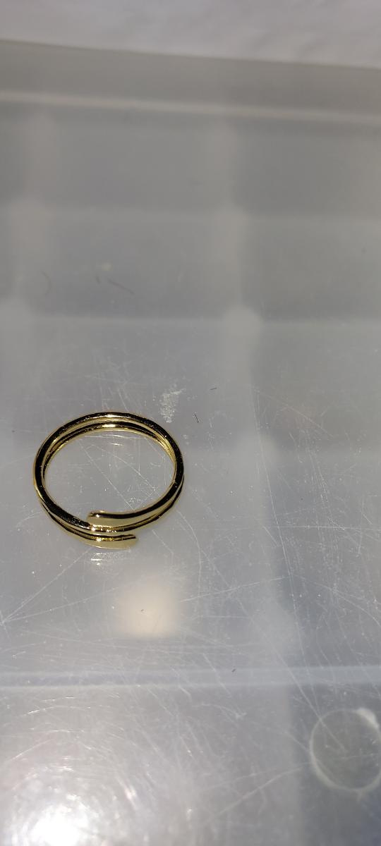 [CUY Women' Coil Ring] CUY Women' Coil Ring | Plated Spiral Coil, Elegant Minimalist & Punk Style | Suitable for Daily Wear, Parties, Commuting | Versatile for Occasions, Coating for Year-Round Accessories photo review