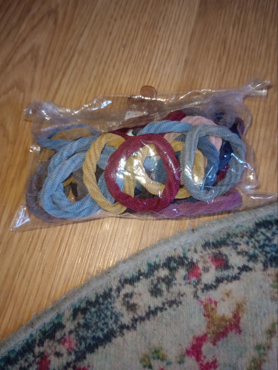 [Satin Hair Ties] 50pcs Black/Assorted Colors Satin Nylon Hair Ties, Women's Curly Hair Accessories, Headbands Hair Ties Scrunchies for Women and, Thanksgiving Christmas Gifts photo review