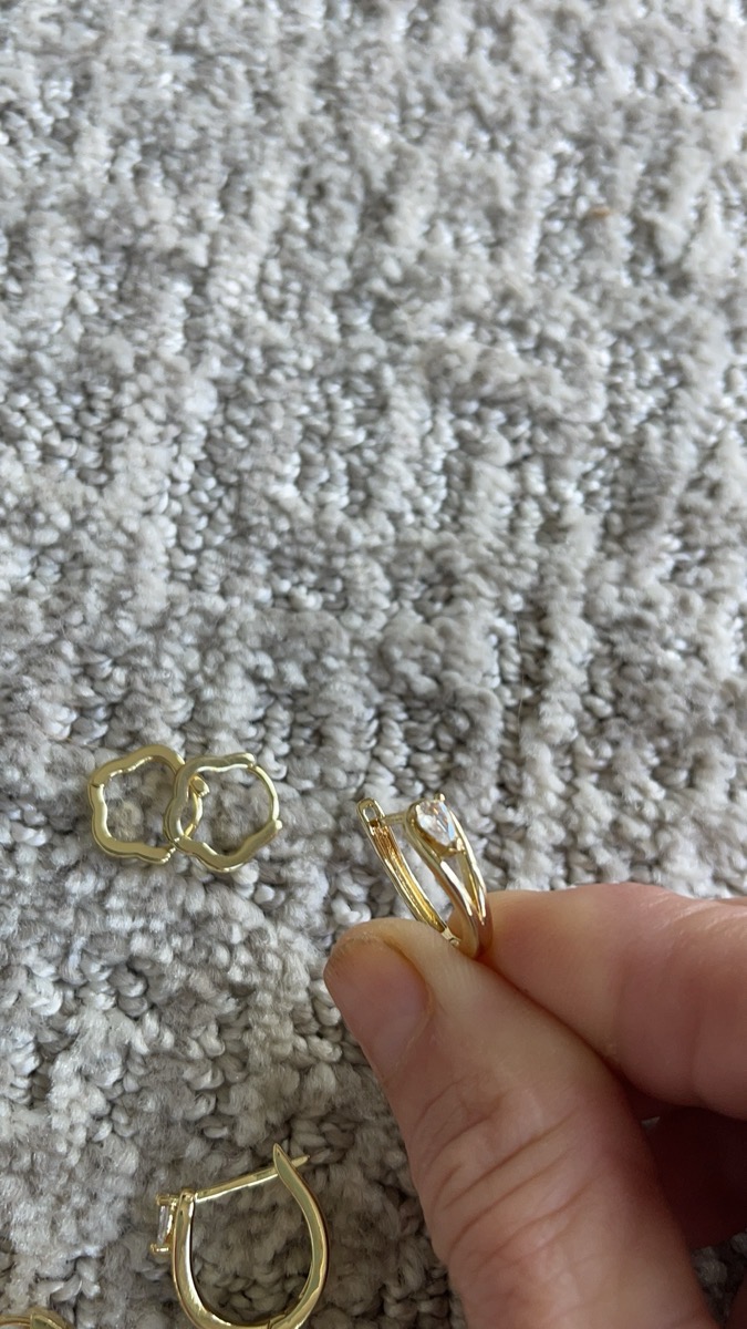 Easy Fashion - Geometric Zirconia - Inlaid Hoop Earrings - Women'S Party Daily - Casual Accessory photo review